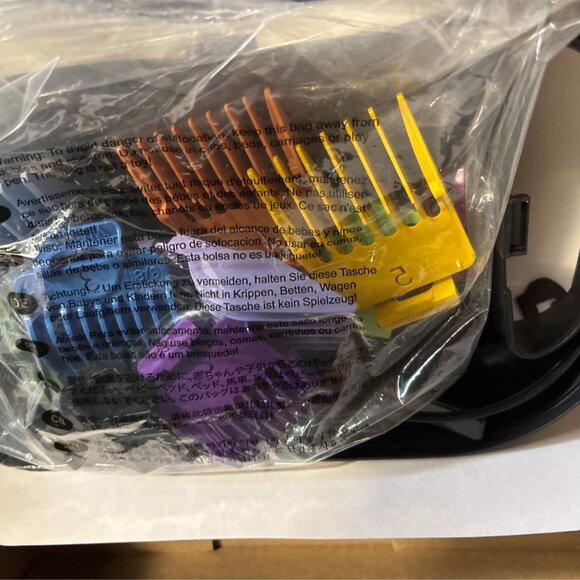 Wahl Color Pro Color Coded Haircutting Kit - Picture 3 of 5
